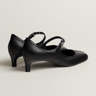 HERMES エルメス 靴 ウィングチップ　パンプス(黒) ➕シャネル靴保管袋 HERMES エルメス 靴 ウィングチップ パンプス(黒) ➕シャネル靴